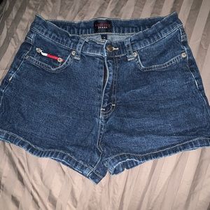 TOMMY HILFIGER dark washed denim shorts!!